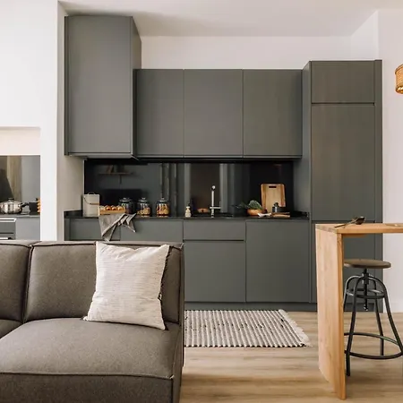 Fimi - 1 Bedroom In Avenidas Novas * Lisboa